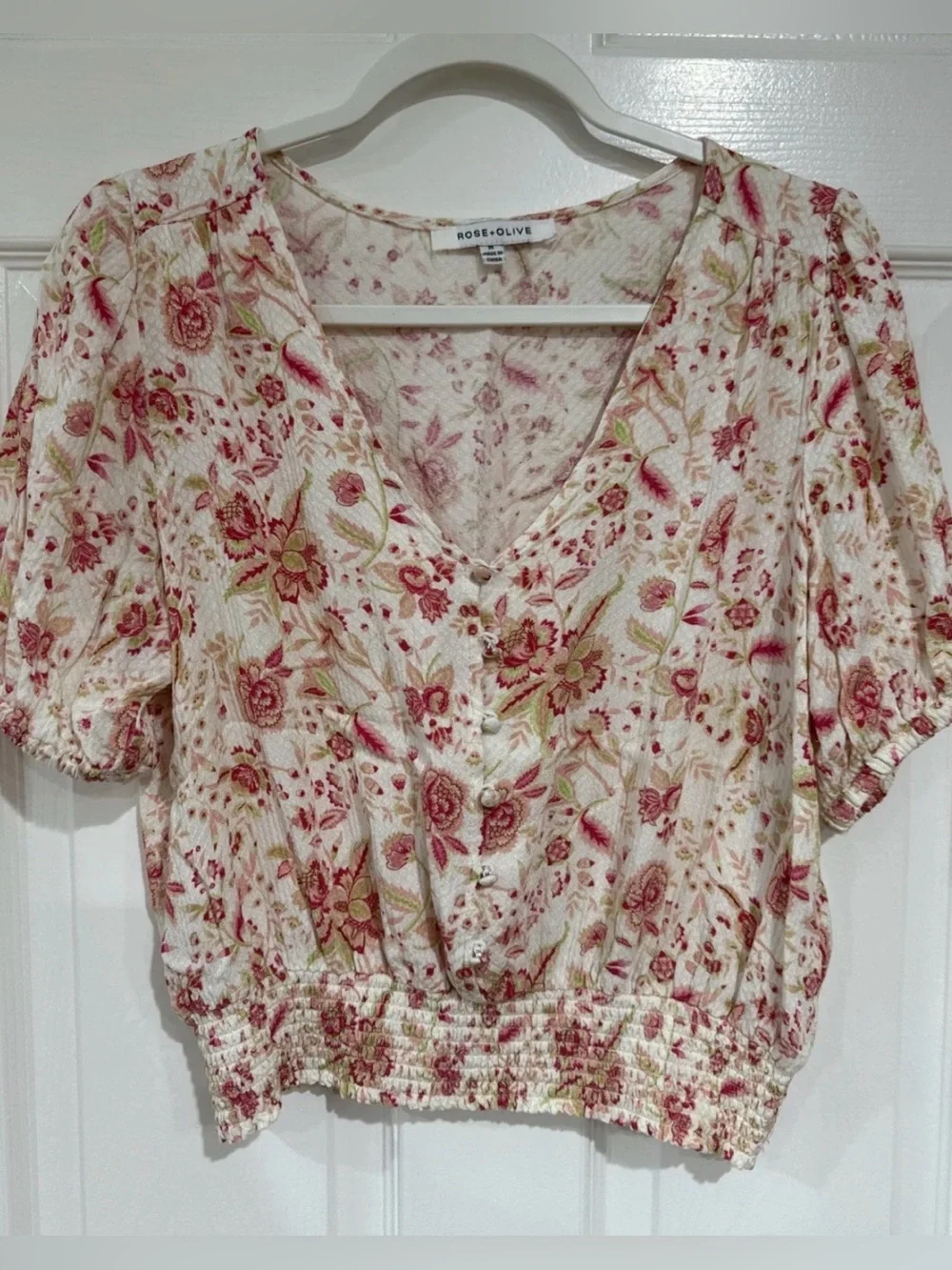 Rose + Olive Women's MED Short Sleeve Peasant Crop Top Ivory Multi Floral